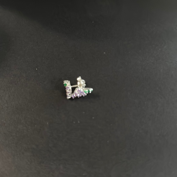 New - Picture 1 of 1